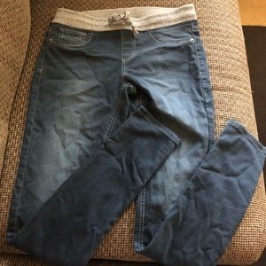 YOUTH size 12 super soft jeggings